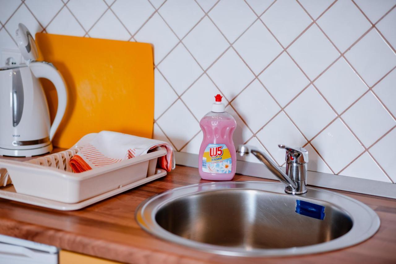 Apartmens Leona Apartment Karlobag Luaran gambar