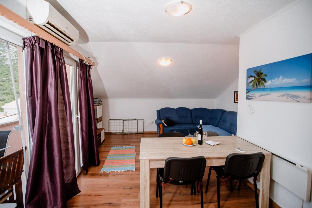 Apartmens Leona Apartment Karlobag Luaran gambar