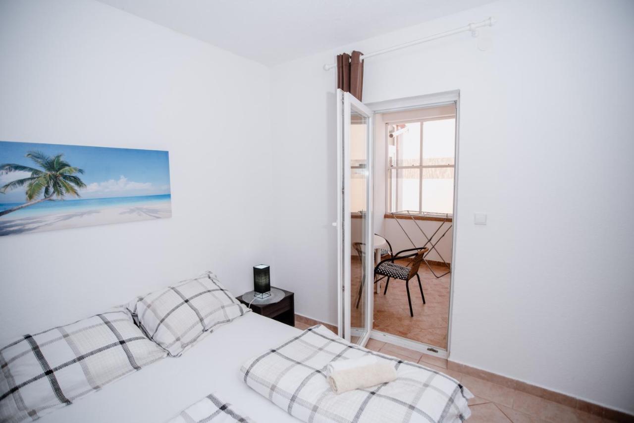 Apartmens Leona Apartment Karlobag Luaran gambar