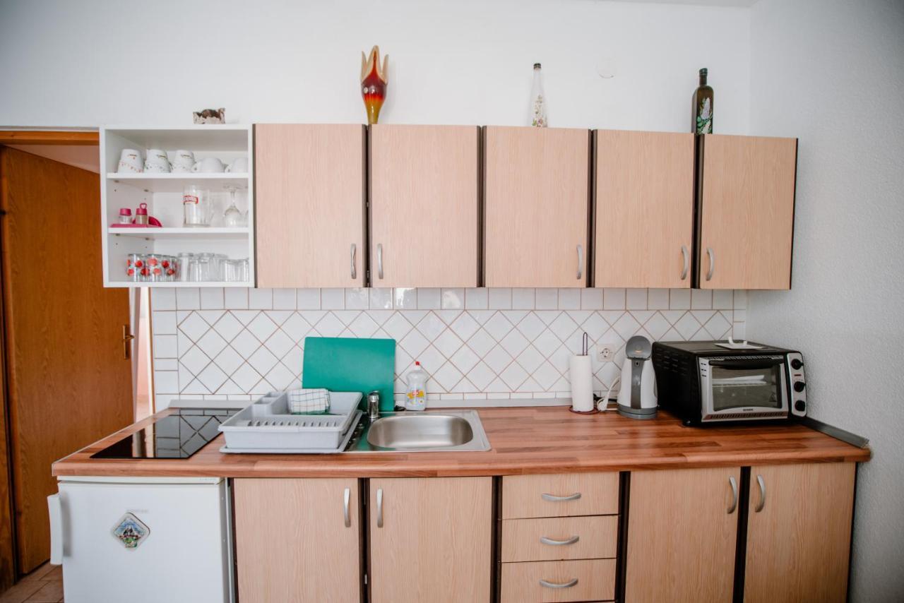 Apartmens Leona Apartment Karlobag Luaran gambar