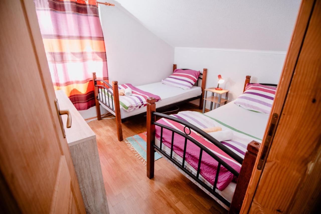 Apartmens Leona Apartment Karlobag Luaran gambar