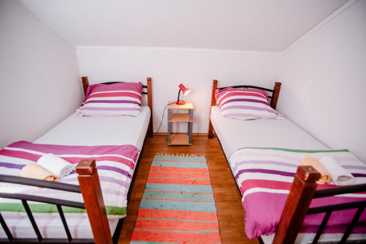 Apartmens Leona Apartment Karlobag Luaran gambar