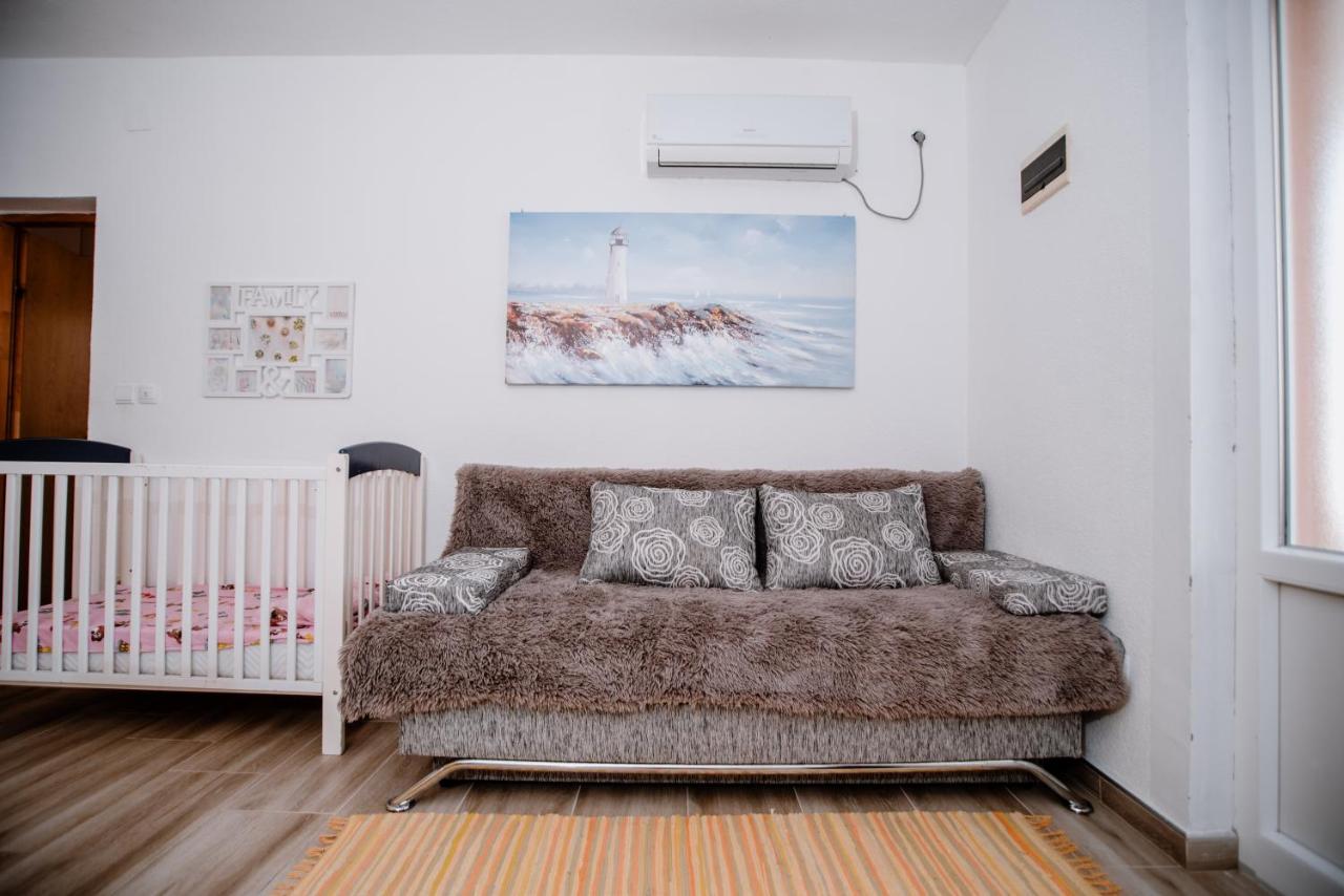Apartmens Leona Apartment Karlobag Luaran gambar