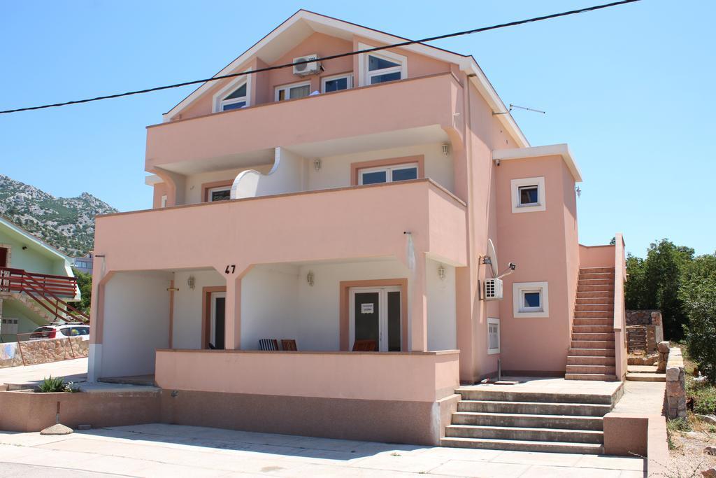 Apartmens Leona Apartment Karlobag Luaran gambar